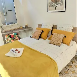 https://bien-etre-peageois.hotels-rhonealpes.com